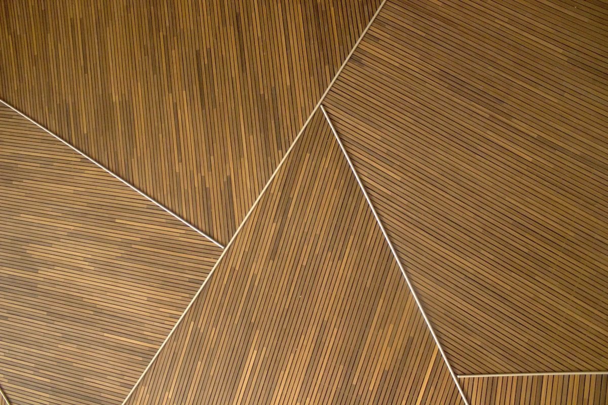 Laminate vs. Luxury Vinyl Plank: Which Flooring Wins in 2026?