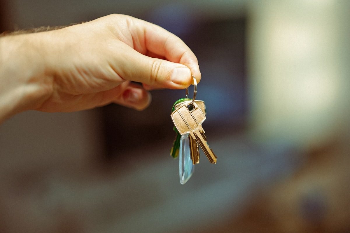 Must Read Points on how to Budget for Your First Apartment in 2026