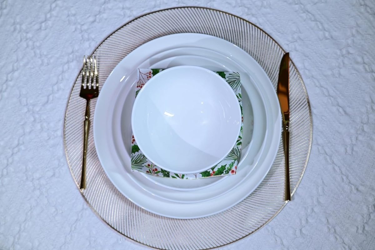 Jasmine Bone China Dinnerware Set, 16 Pieces, Service For 4, White Plates, Dishes, Bowls Set, Microwave And Dishwasher Safe thumbnail 3